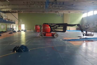 Imatge de les obres que s'estan realitzant al Palau d'Esports.