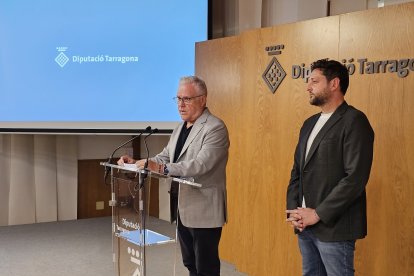 El diputat de Promoció Econòmica i Ocupació, Pere Granados i el vicepresident Rubén Viñuales.