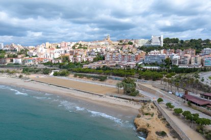 Hoy se reabre la circulación de vehículos así como el carril bici del paseo marítimo Rafael de Casanova.