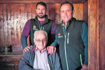 El molí d’oli Mas Montseny va néixer l’any 1940 al Morell amb la instal·lació de la seva primera premsa de pedra per fer oli.