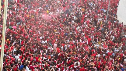 La rebuda dels jugadors del Nàstic
