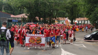 L'afició del Nàstic durant la rebuda a Zubieta