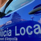 Imatge d'un vehicle de la Policia Local d'Amposta.