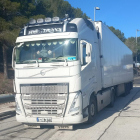 Imatge del camió que circulava de forma erràtica.