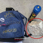 Materials sostrets del detingut, entre ells, la pedra que emprava per a realitzar els robatoris.