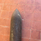 Projectil del 1895 trobat en un edifici municipal de Sitges.