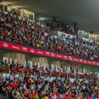 Imatge d'espectadors a les grades del Nou Estadi Costa Daurada