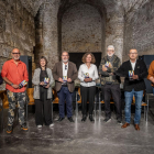 D’esquerra a dreta: Maria Glòria Olivé, Vicent Fibla, Mercè Toldrà, Andreu Muñoz, Mònica Borrell, Manel Margalef, Cristòfor Salom i Jordi Salvadó.