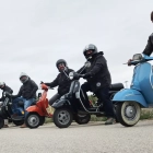 Membres del Vespa Club Baix Gaià.