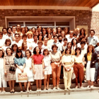 La primera promoció d’Infermeria a Tarragona després de rebre els seus diplomes, el juliol del 1984.