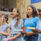 Gairebé 900 nens van cantar junt amb l’Orquestra de Grau Professional de l’Escola de Música del Centre de Lectura.