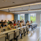 Estudiants realitzant la selectivitat a la URV.