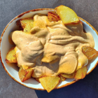 Imagen de las patatas bravas del restaurante el Retiro de Cambrils.