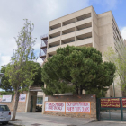 Imatge exterior de la residència ICASS, on encara vuit usuaris es neguen a marxar.