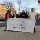 Imatge de quatre dels set coordinadors i fundadors de l’associació en la primera trobada a Madrid.