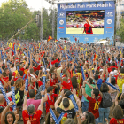 Imatge d'arxiu d'una pantalla gegant a Madrid per veure un partit d'Espanya.