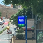 Imatge del curiós cartell del pàrquing Catalunya de Tarragona.