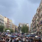 Imatge d'una diada passada suspesa a causa de la pluja.