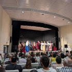 Imatge de la representació del ball parlat de Dames i Vells al Centre Cívic de Bonavista