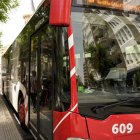 Imatge d'un bus de l'EMT.