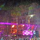 Les xifres del Cós Blanc són gegantines, amb vint-i-vuit colles i vint-i-dos canons de confeti.
