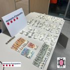 Diners i substàncies intervingudes durant l'operatiu a Campclar.