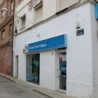 Façana de l'oficina tancada d'Albada Tours Viatges a l'Ametlla de Mar.