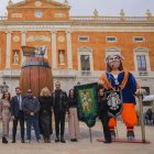 La ‘Bota del Record’ quedarà exposada a la plaça de la Font fins la seva crema, el 4 de març, a l’enterrament del Rei i la Concubina.