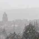Imatge de la neu caient sobre Prades