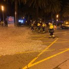 Equips de neteja després del Cós Blanc, un dels actes on es reforçarà el servei.