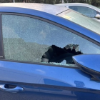 Imatge d'un dels vehicles vandalitzats
