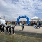 Imatge de la 4a travessa Swim for ELA