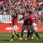 El jugador del Nàstic Víctor Narro celebrant un gol al Nou Estadi Costa Daurada