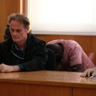 Un advocat i dos dels acusats de provocar aldarulls a Salou l’11 d’agost de 2015 arran de la mort d’un manter a l'inici del judici celebrat a l’Audiència de Tarragona.