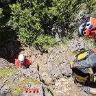 Rescat del cos sense vida de la dona accidentada a l'avenc de la Crisi, al Parc Natural dels Ports