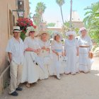 Imatge d'un grup d'assistents vestits d'època