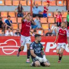 Imatge de Pablo Fernández celebrant un gol.