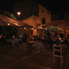 Imatge de la terrassa de la pizzeria 'La Dolça Violeta' de Montblanc