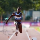 Laurine Elisa Marimon durant la prova de salt.