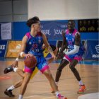 Iker Fernández durant un partit amb la samarreta del CBT.