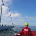 Imatge del veler que s'havia quedat encallat a la sorra al Delta de l'Ebre.