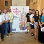 L’alcalde de Torredembarra, Vale Pino, va encapçalar ahir la presentació de les festes de Santa Rosalia.