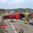 Imagen del accidente entre los dos coches en Benifallet.