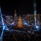Fotografia de l'encesa de llums de Nadal a Reus l'any 2024.