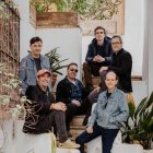 La nit comptarà també amb la presència d’un grup teloner encara per anunciar