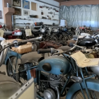 Imatge del vídeo que mostra la col·lecció de vehicles clàssics