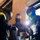 Agents durant el dispositiu policial.