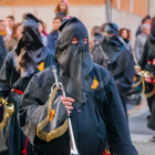 Els Natzarens celebren el tradicional viacrucis a Sant Francesc
