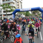 Imatges de la sortida de la 27ª Bicicletada Popular de Tarragona.