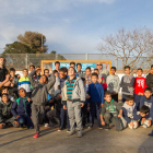 Una setentena de promesas estrenan el fútbol sala con finalidades sociales